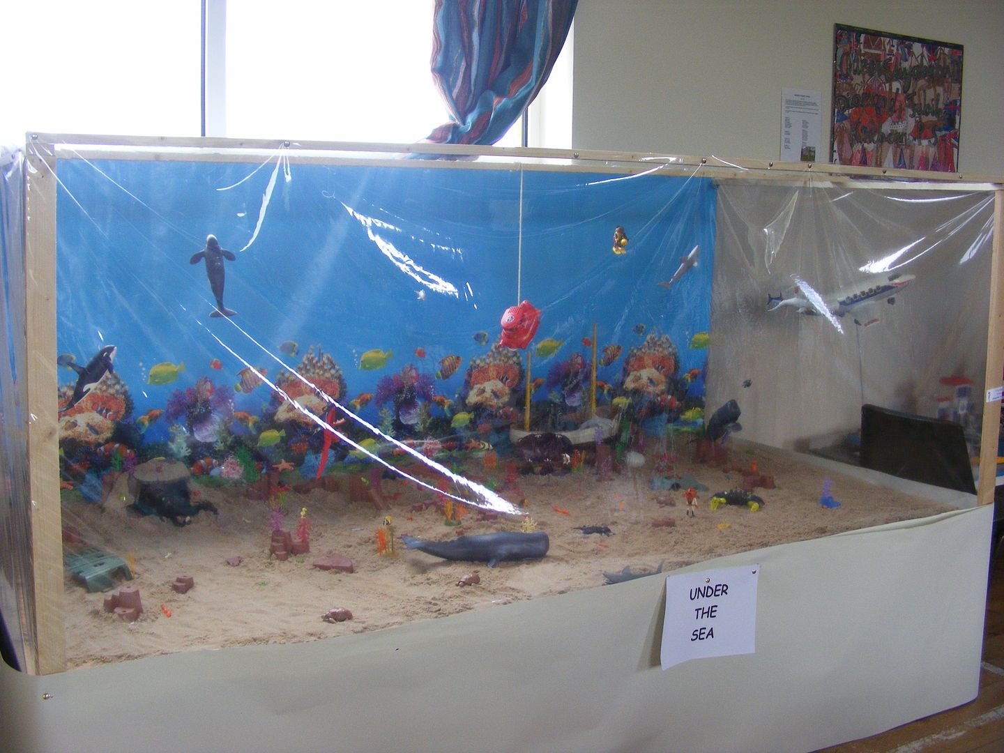 underwater diorama set